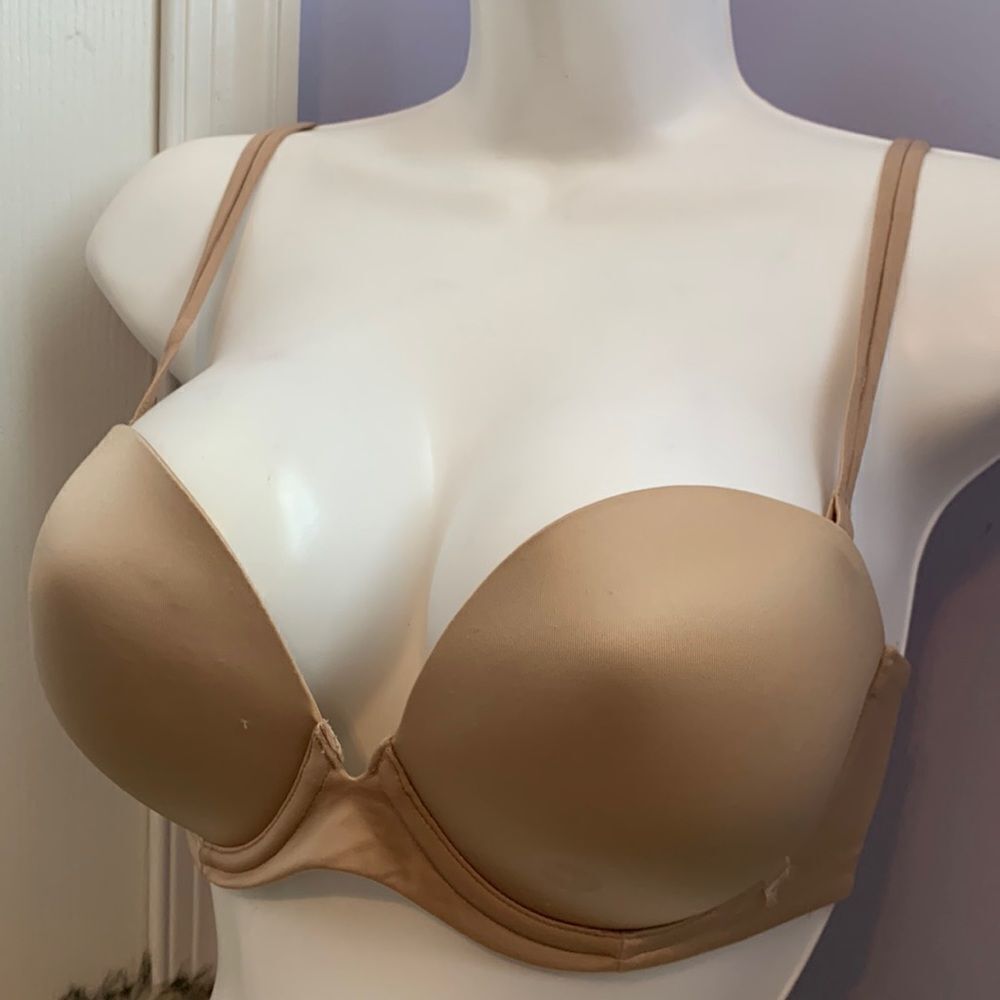 Victoria’s Secret Very Sexy Multi-Way Strapless Push Up Padded Bra 32DD